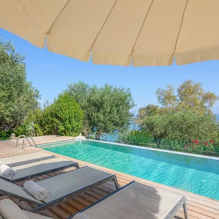 Villa Apanemia Mare